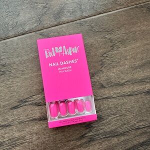 Red Aspen Pink Nail Dashes Taysha glow party